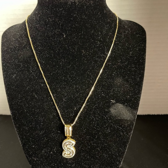 FASHION JEWELRY CHAIN STAINLESS STEEL LETTER S WITH ZIRCONIA MEDAL GOLD COLOR - Picture 10 of 13
